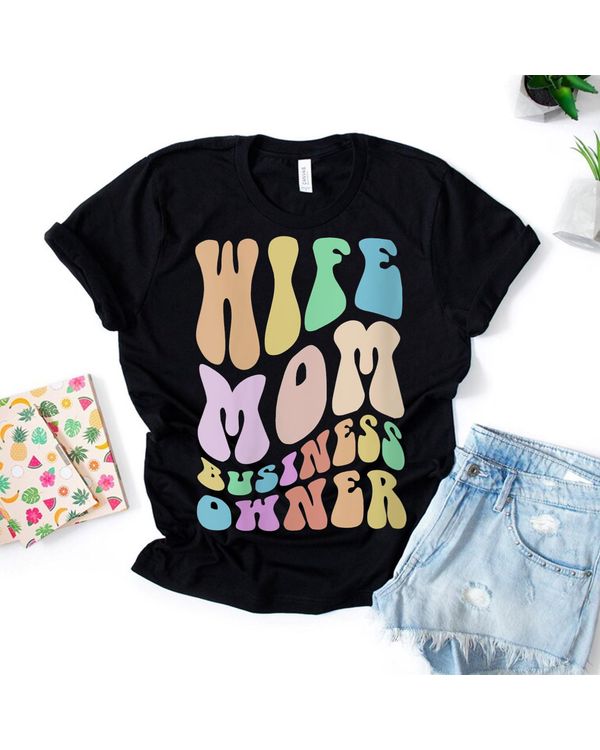 Womens Retro WIFE MOM BUSINESS OWNER Mrs CEO Boss Mama Groovy T-Shirt
