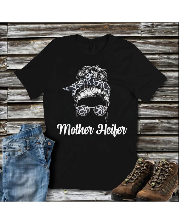 Messy Bun Mother Heifer Farmer Cow Mom Farming Cows Women T-Shirt